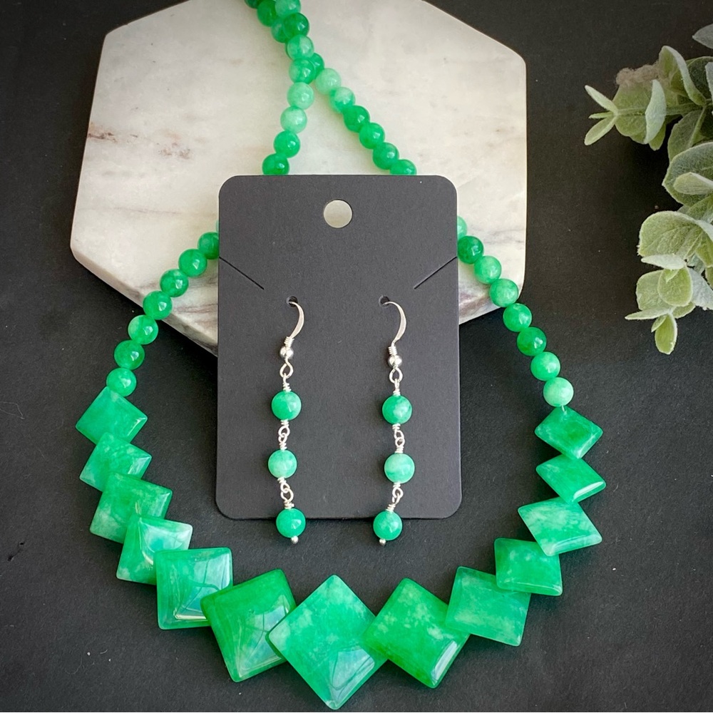 Green Jade Necklace Earring Set Handmade Gemstone Jewelry - Picture 1 of 9